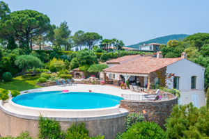 Villa La Baraka in Sainte-Maxime – luxury Provençal villa with heated pool, covered terraces and Mediterranean garden, Côte d’Azur