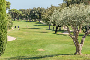 Green Golf estate in Sainte-Maxime – exclusive seaside domain with private beach, tennis courts and golf course near Villa Carpe Diem, Côte d’Azur